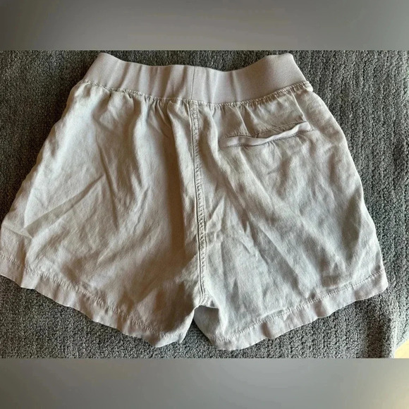 FAHERTY Women’s Arlie Day Casual Linen Blend Shorts in Stone - Picture 7 of 8